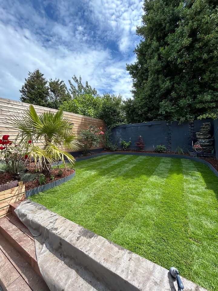 Pose de clôtures et aménagements extérieurs à Mouscron - Bara Clôtures